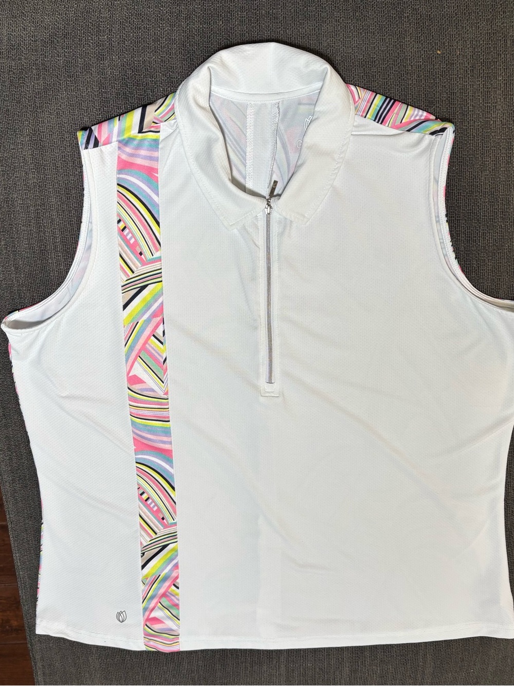GG Blue Luxe Sports Short-Sleeve Polo Tee with Multicolor Side Panel - Picture 5 of 9